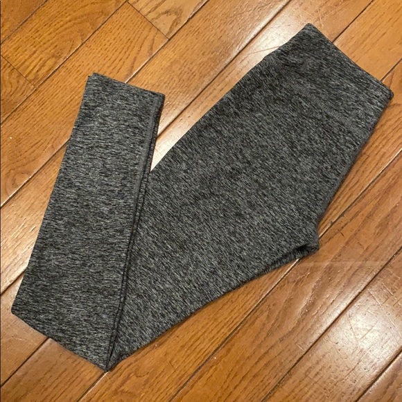 Beyond Yoga Leggings - Picture 3 of 9